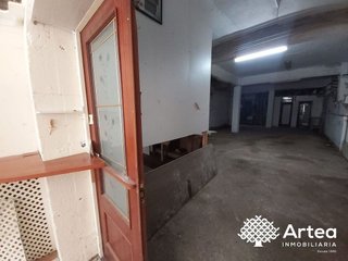 Local comercial en venta en Santutxu en Bilbao