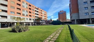 Piso en venta en Portillejo - Valdegastea en Logroño