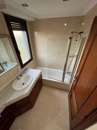 Piso en venta en Portillejo - Valdegastea en Logroño