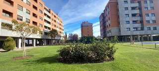 Piso en venta en Portillejo - Valdegastea en Logroño