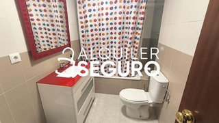 Piso en alquiler en Tres Huertas - El Torrejón - El Cerezo en Sevilla