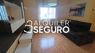 Piso en alquiler en Tres Huertas - El Torrejón - El Cerezo en Sevilla