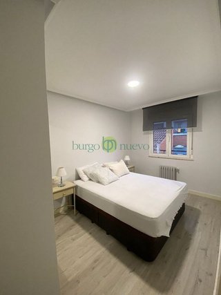 Piso en alquiler en Centro Ciudad en León