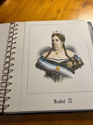 Álbum con documentos y sellos Históricos