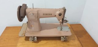 Máquina de coser Singer antigua