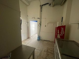 Local comercial en alquiler en La Caleta - La Viña en Cádiz