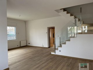 Chalet en alquiler en Montmar en Castelldefels