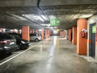 Garaje en venta en Montilivi - Palau en Girona