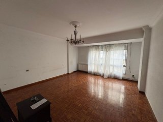 Piso en venta en Zona Ultramar en Ferrol