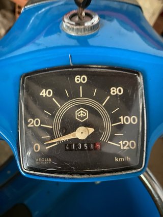Vespa PK 75 Primavera restaurada- Urge vender