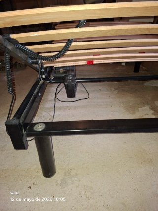 Cama articulada metálica madera motor movimiento