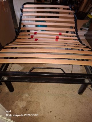 Cama articulada metálica madera motor movimiento