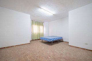 Piso en venta en Arenales - Lugo - Avenida Marítima en Palmas de Gran Canaria(Las)