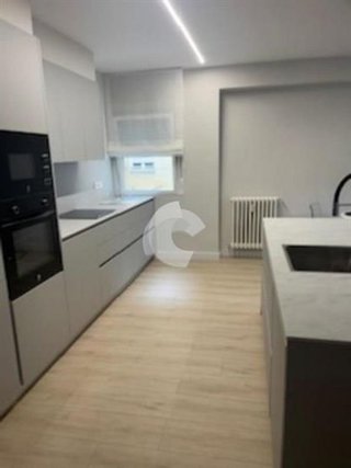 Piso en alquiler en Centro en Ourense