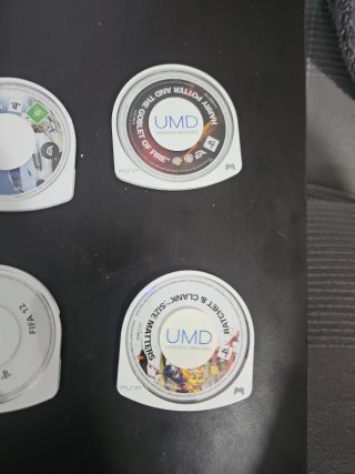 Console Sony PSP Nera + 5 Giochi UMD
