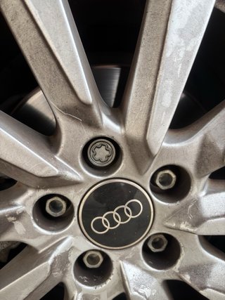 Llanta Audi