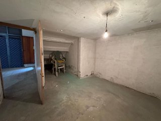 Local comercial en venta en Creu de la Mà - Rally sud en Figueres