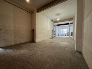 Local comercial en venta en Creu de la Mà - Rally sud en Figueres