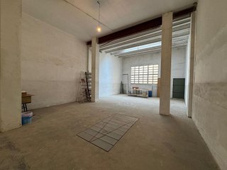 Local comercial en venta en Creu de la Mà - Rally sud en Figueres