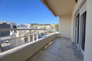 Piso en venta en La Carihuela en Torremolinos