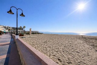 Piso en venta en La Carihuela en Torremolinos