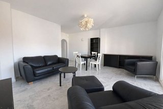 Piso en venta en La Carihuela en Torremolinos