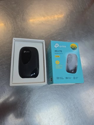TP-Link M7200 4G LTE Mobile Wi-Fi Router