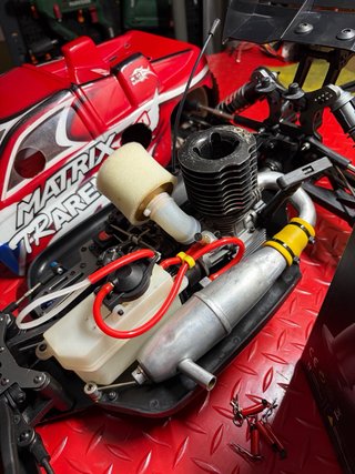 Auto RC Truggy 1/8 hobbytech scoppio