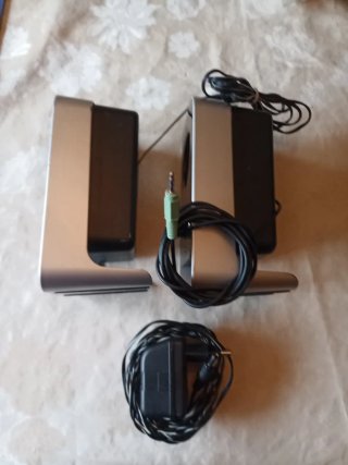 Altavoces Logitech amplificados