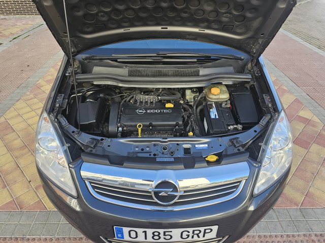 Opel Zafira 1.6 16V 115CV GLP 2009