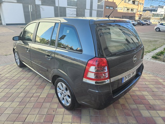 Opel Zafira 1.6 16V 115CV GLP 2009