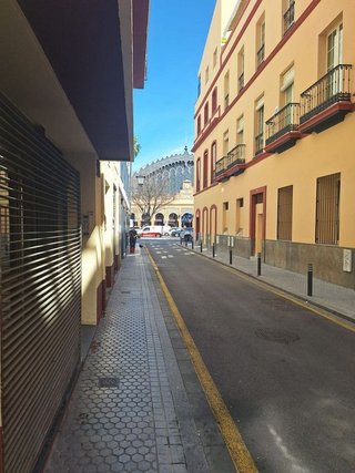 Local comercial en venta en Museo en Sevilla
