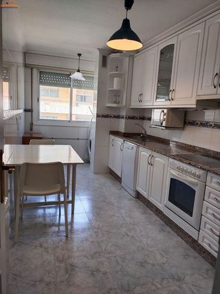 Piso en alquiler en Travesía de Vigo - San Xoán en Vigo