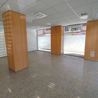 Local comercial en alquiler en El Carme en Valencia