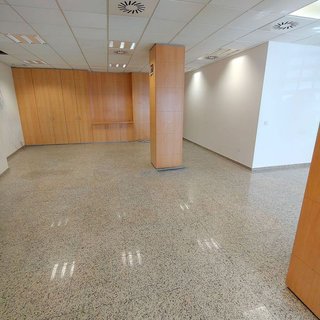 Local comercial en alquiler en El Carme en Valencia