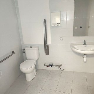 Local comercial en alquiler en El Carme en Valencia