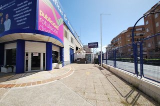 Local comercial en alquiler en Nueva Torrevieja - Aguas Nuevas en Torrevieja