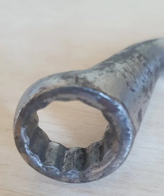 Llave de estrella 17mm