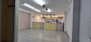 Local comercial en alquiler en Centro en Torrelavega