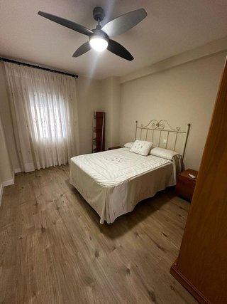 Piso en alquiler en Hospital en Jaén
