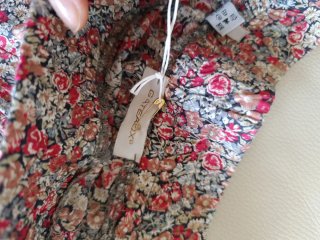 Pantaloncini floreali donna