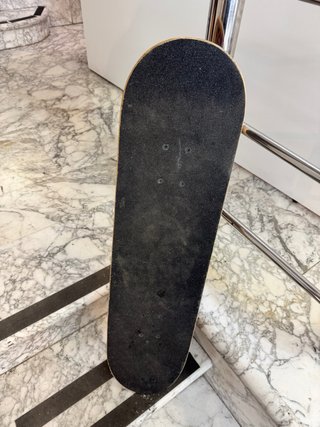 Skateboard, patinete como nuevo