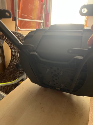 Baúl Moto 47L yamaha XJ6 con soportes