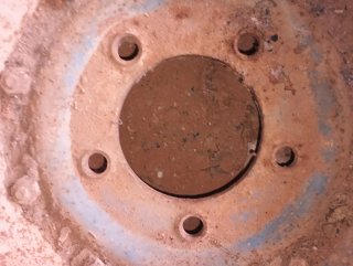Llantas tractor antiguo