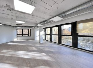 Oficina en alquiler en La Dreta de l'Eixample en Barcelona