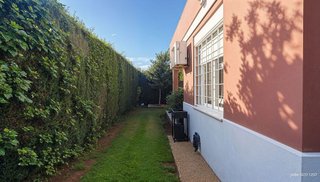 Chalet en venta en Palomares del Río
