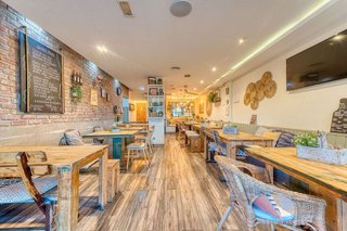 Local comercial en venta en Nueva Alcántara en Marbella