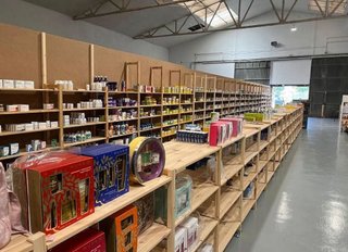 Nave industrial en alquiler en Vilablareix