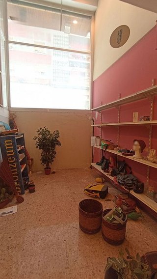 Local comercial en alquiler en Instituts - Universitat en Lleida