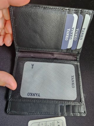 Carteras de cuero vacuno (marrón y negro)